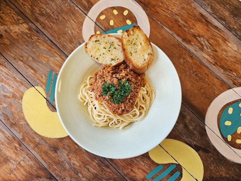 Garlic Bread Sticks with marinara sauce